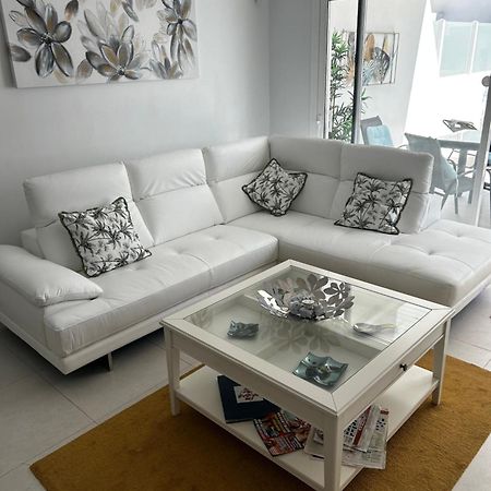 Villa Rosa Playa Blanca Luxury 2 Bed 2 Bath Villa With Private Pool, Patio エクステリア 写真
